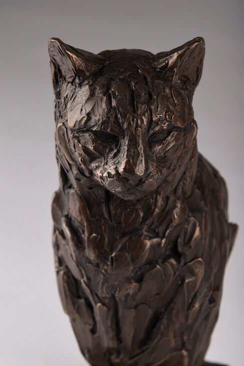 Commission a cat sculpture