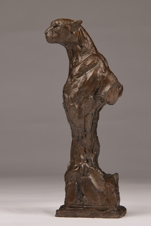 Commission a wild animal sculpture